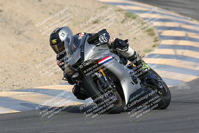 media/Apr-09-2022-SoCal Trackdays (Sat) [[c9e19a26ab]]/Turns 9 and 10 Set 1 (945am)/